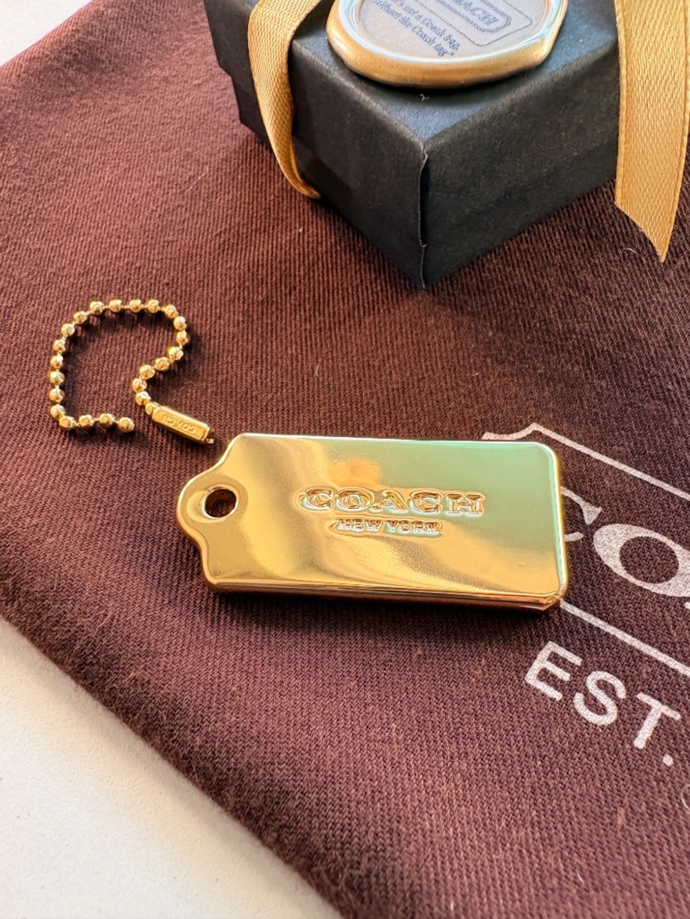NEW Coach 2” SOLID Heavyweight Gold-Tone Metal Hang Tag Replacement Bag Charm - Picture 5 of 15